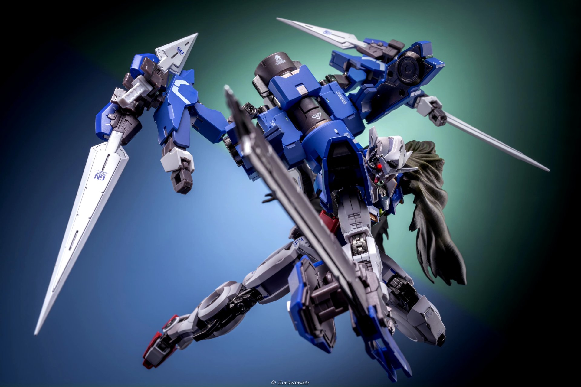 模型欣赏:机动战士高达00 mb马甲e 能天使r1,by zorowonder森.