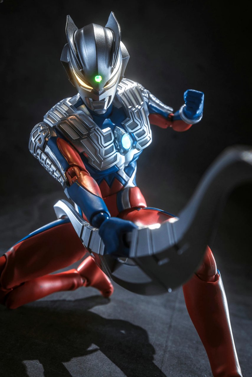 模型欣赏:ccstoys 赛罗奥特曼,by junepop.#动漫# #模型# #奥特曼