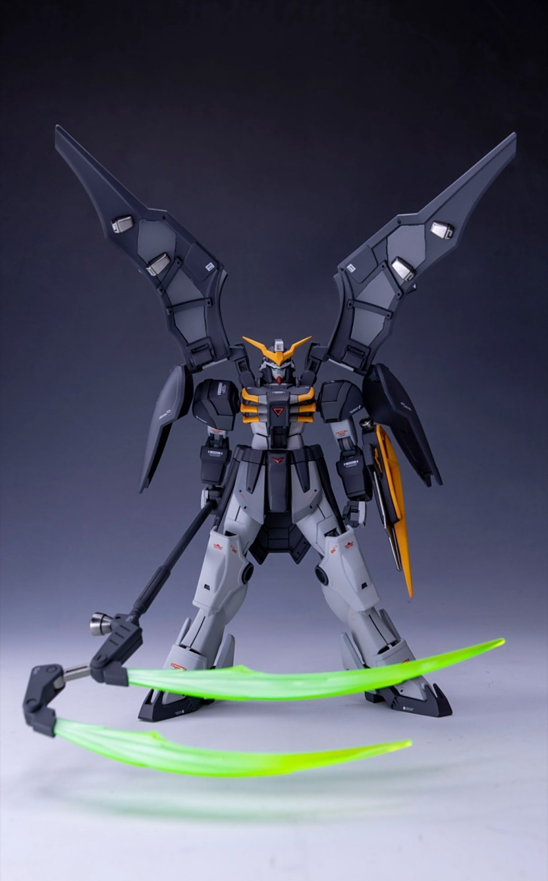 模型欣赏:机动战士高达w hg 地狱死神高达,by 南方的东北佬.