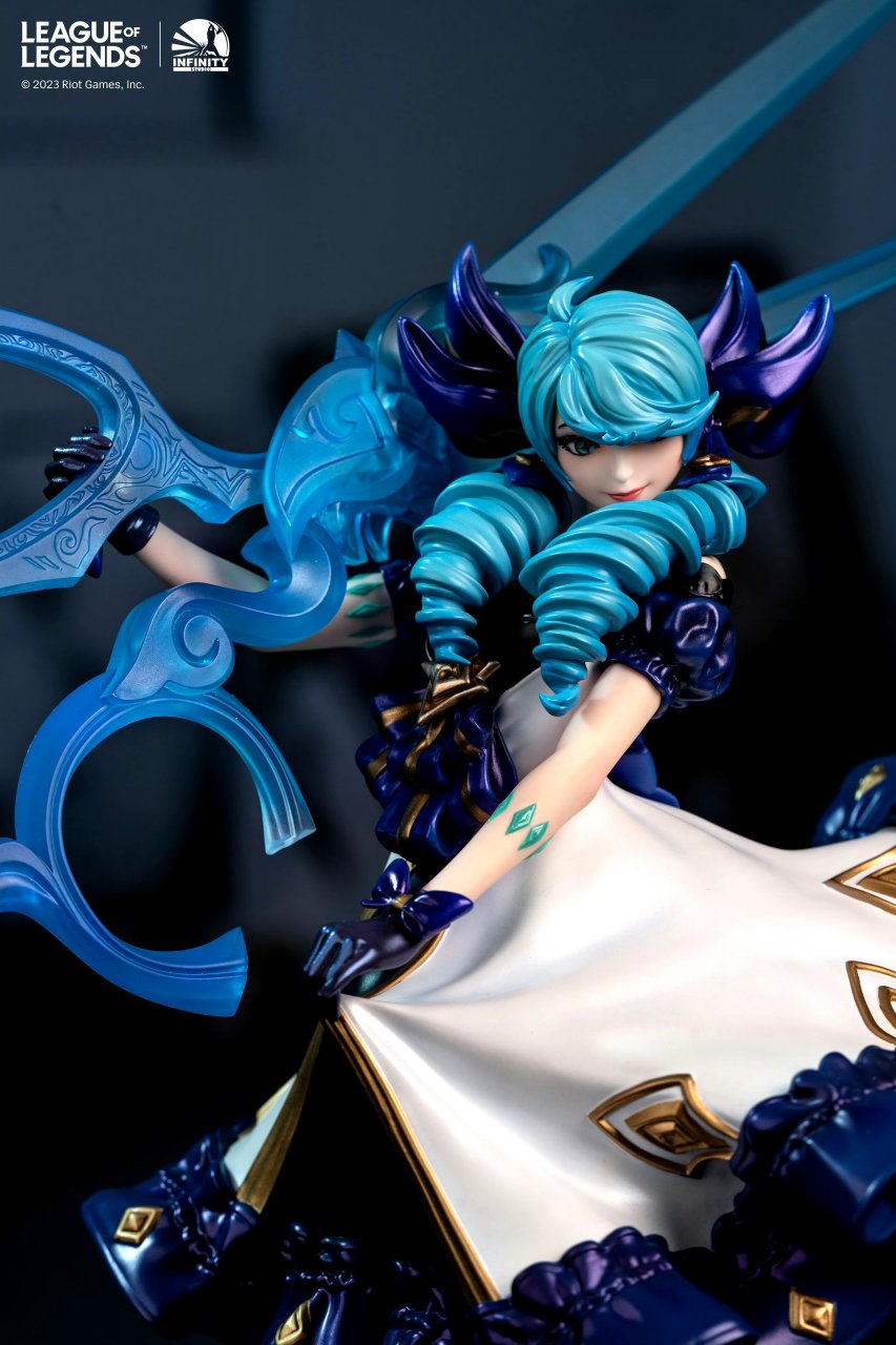 模型欣赏:开天工作室 《英雄联盟》 灵罗娃娃 格温1/6全身像.