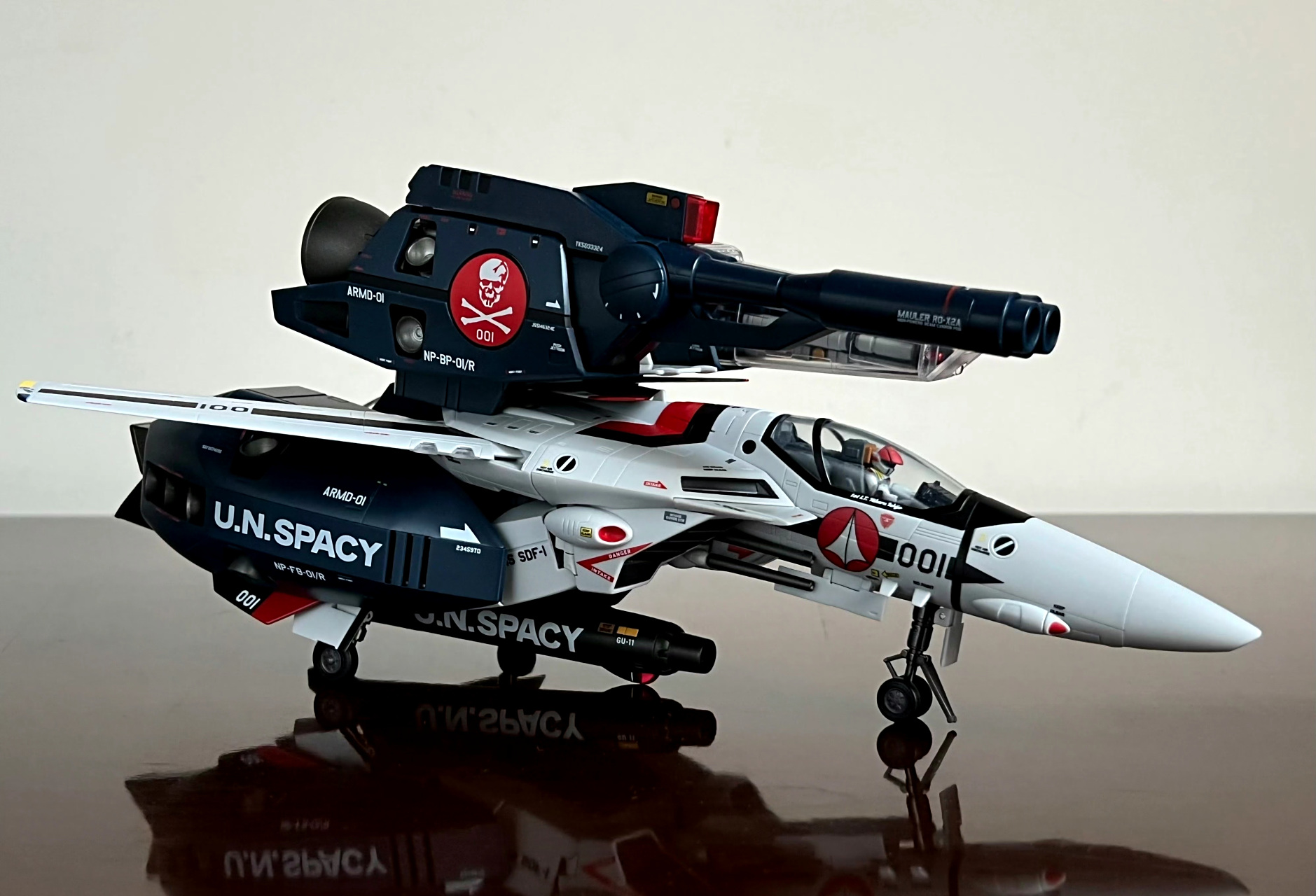 模型欣赏:dx超合金 剧场版 vf-1s 女武神战机 一条辉机,by 诹訪獭獭香