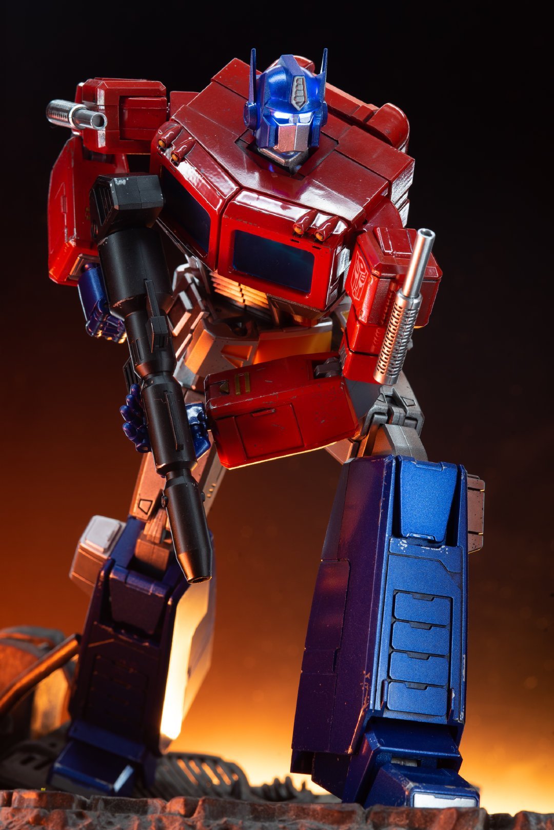 模型欣赏:yolopark 出品 amk pro series 擎天柱,角色出自变形金刚g1