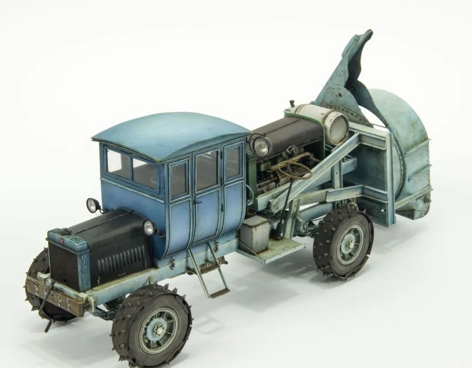 模型欣赏:国外模型师根据历史照片自制的1/35老爷扫雪车,涂装效果相当