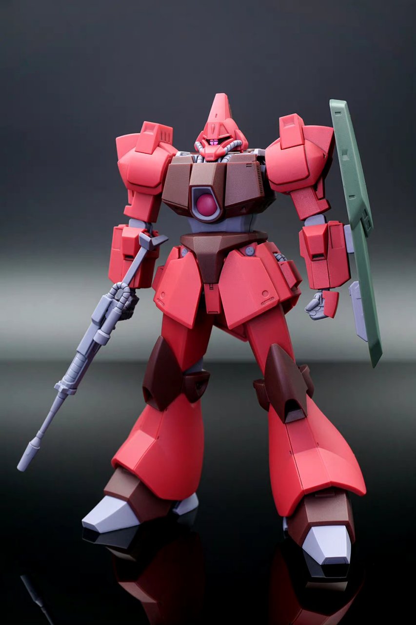 模型欣赏:机动战士高达z hguc rms-117 galbaldy β / 伽鲁巴迪β.