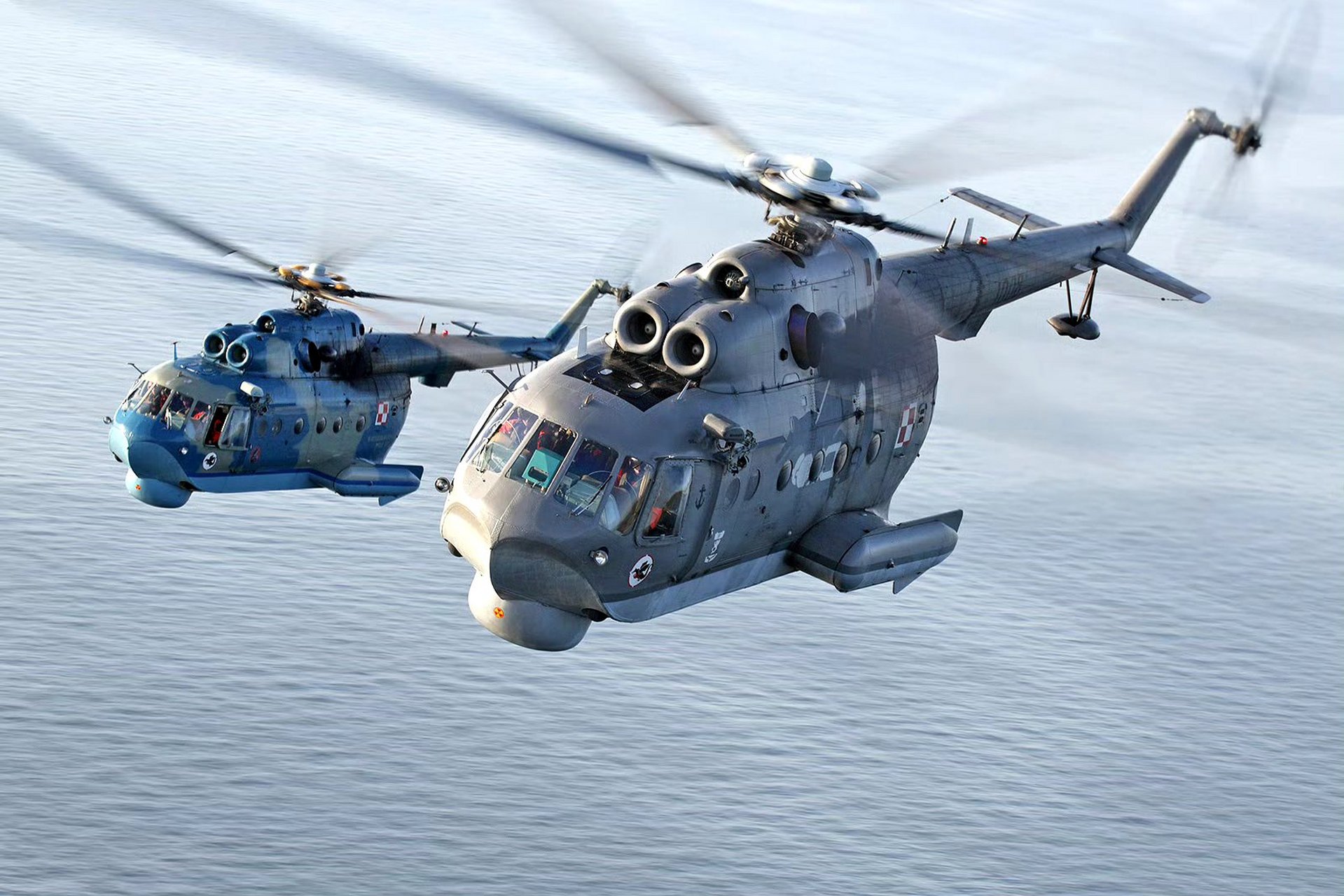 飞行器欣赏:波兰空军 米-14直升机,拥有水上起降能力.