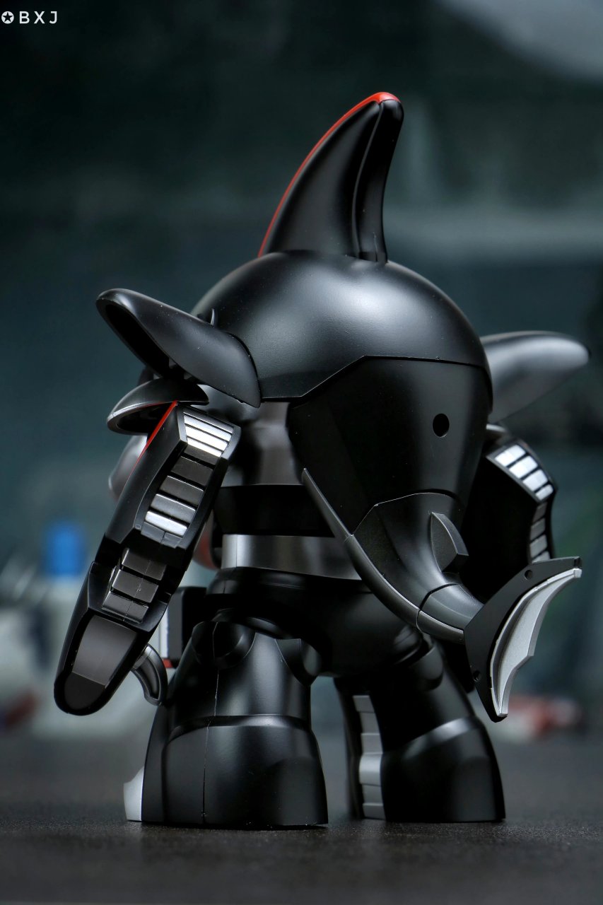 模型欣赏:橘猫工业 铁甲小宝 鲨鱼辣椒假面骑士重涂,by 边态小鸡.