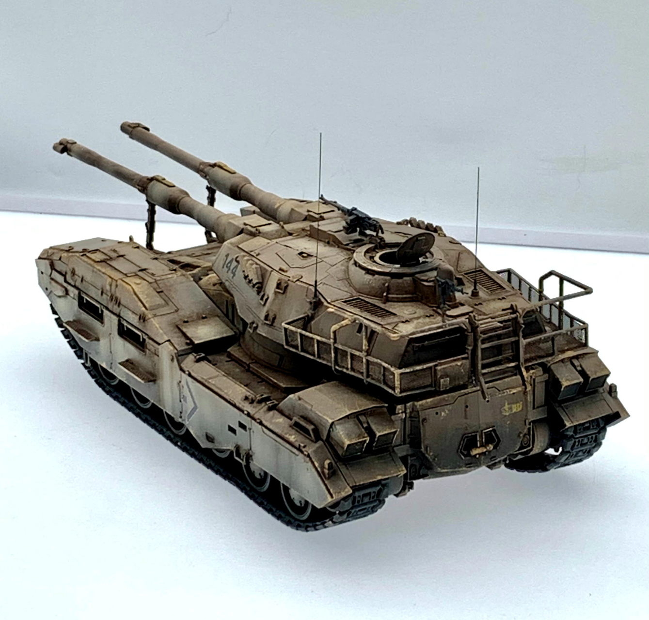 模型欣赏:机动战士高达 地球联邦军 1 /35 61式坦克