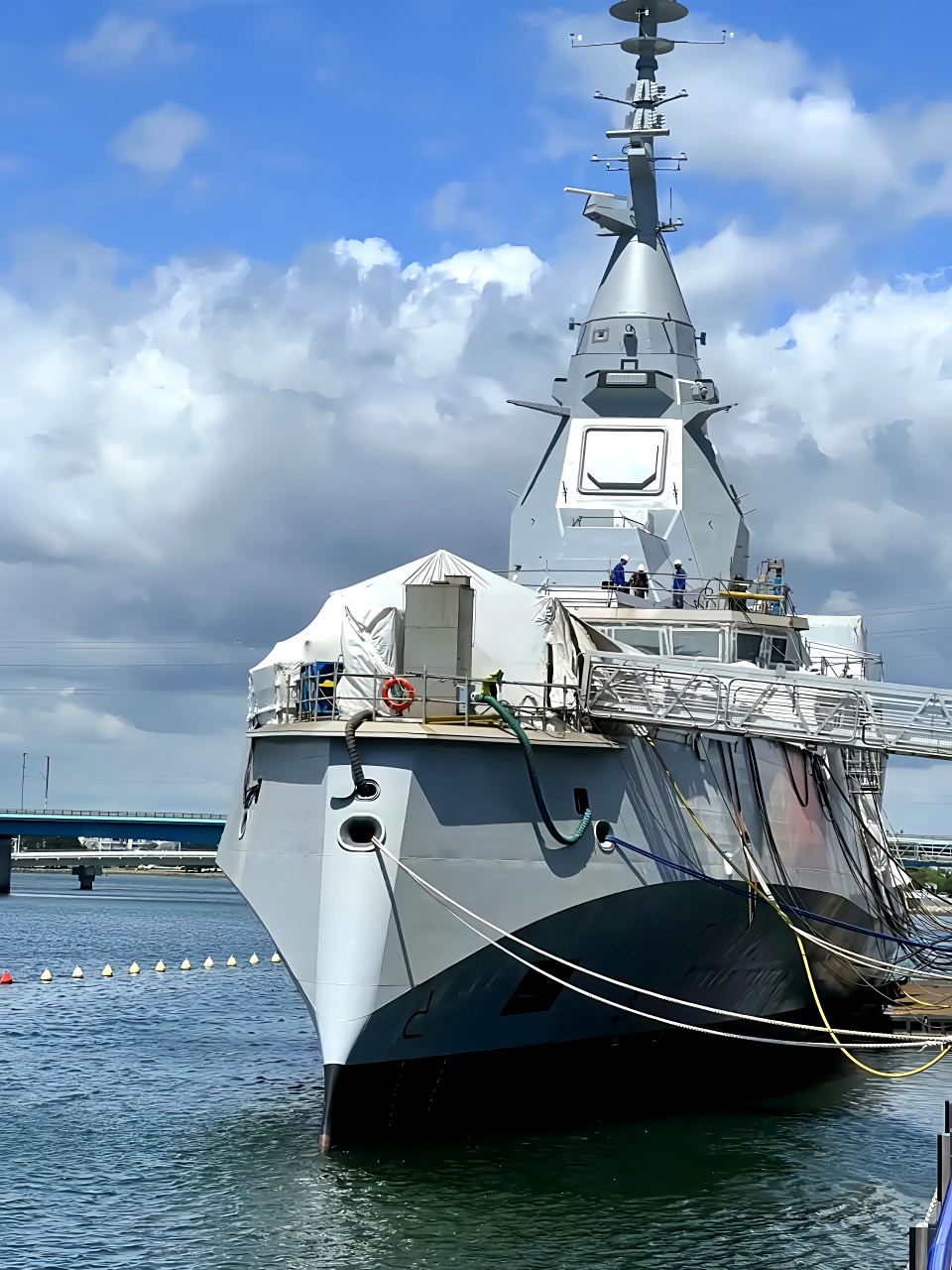 舰船欣赏:法国fti中型护卫舰(fdi防卫干预护卫舰),排水量4400吨,配