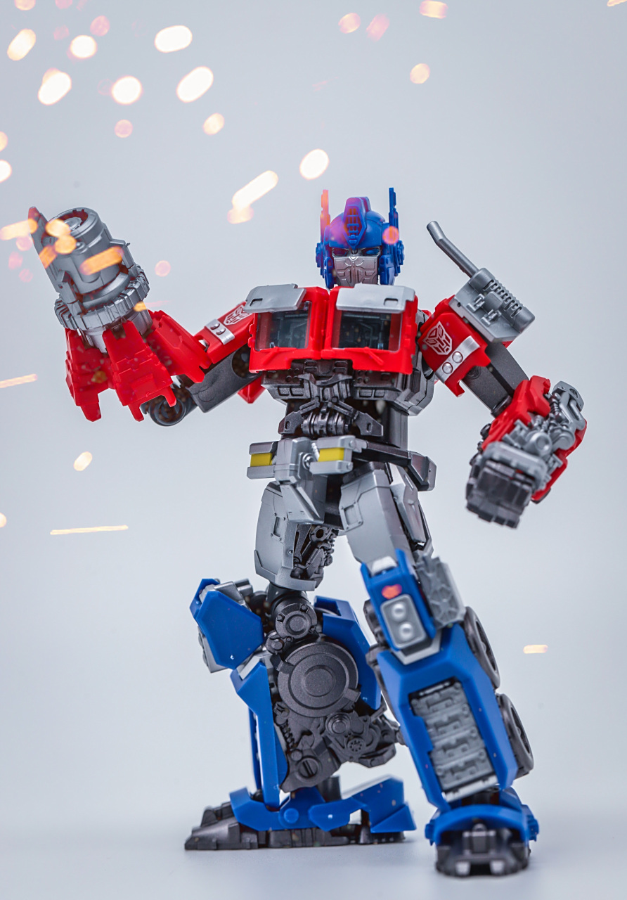 模型欣赏:布鲁可积木人 变形金刚超越版擎天柱,by notrab.