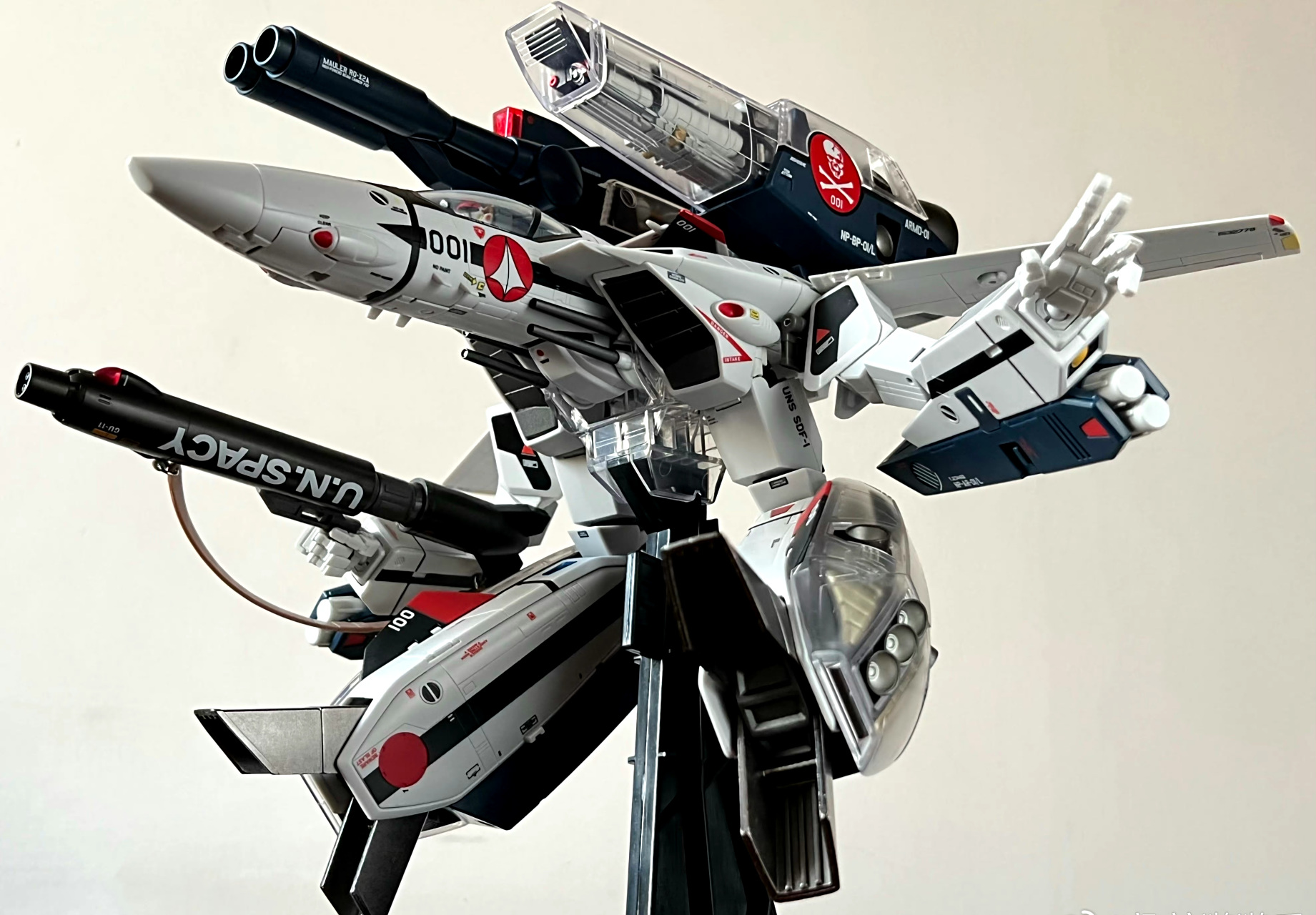 模型欣赏:dx超合金 剧场版 vf-1s 女武神战机 一条辉机,by 诹訪獭獭香