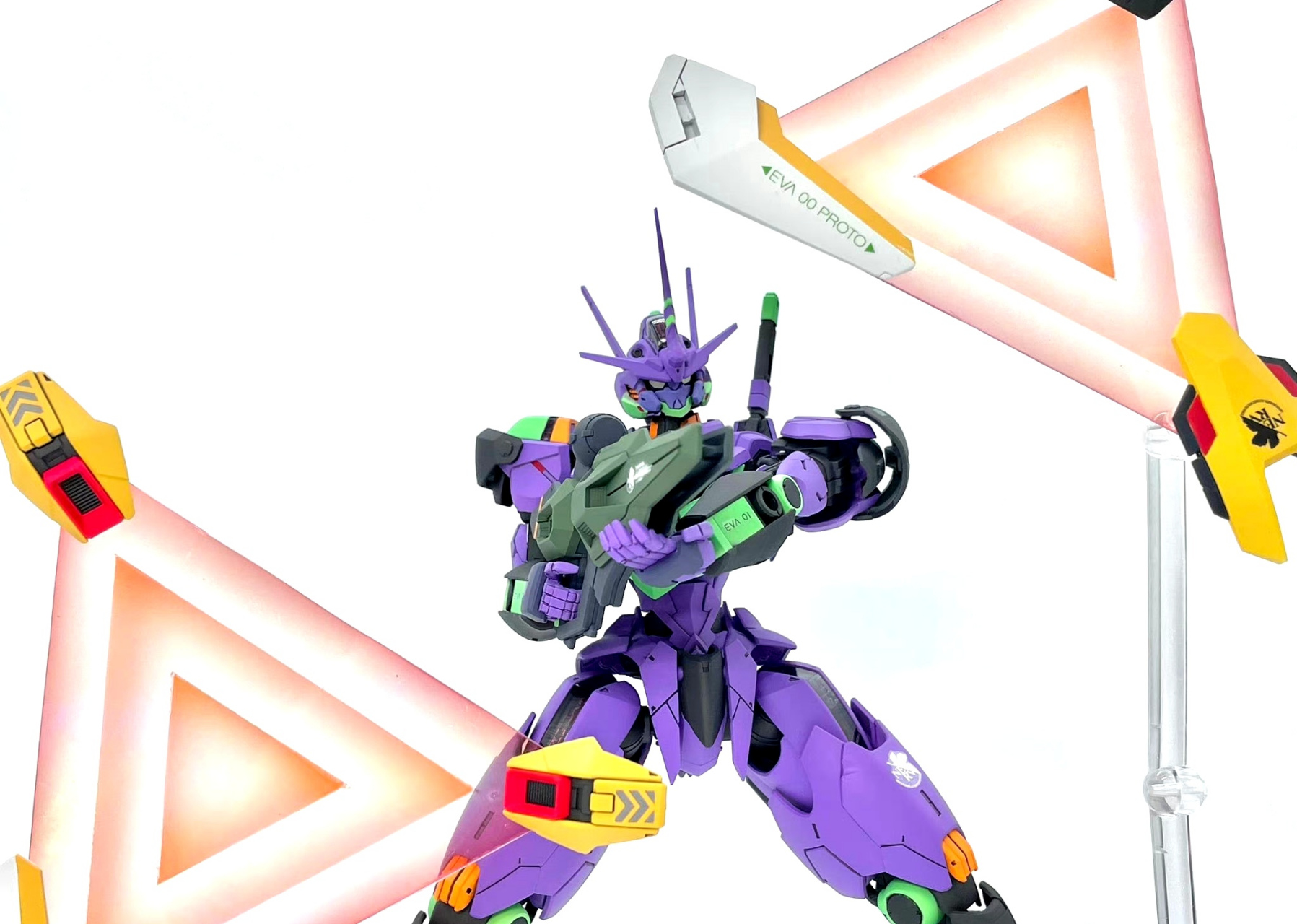 模型欣赏:机动战士高达 水星的魔女 风灵高达初号机配色,by fumiya.