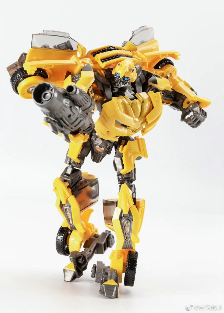 百微模型 货号:tw1025 品名:黄蜂勇士  配置:修改可动手,全身增加细节