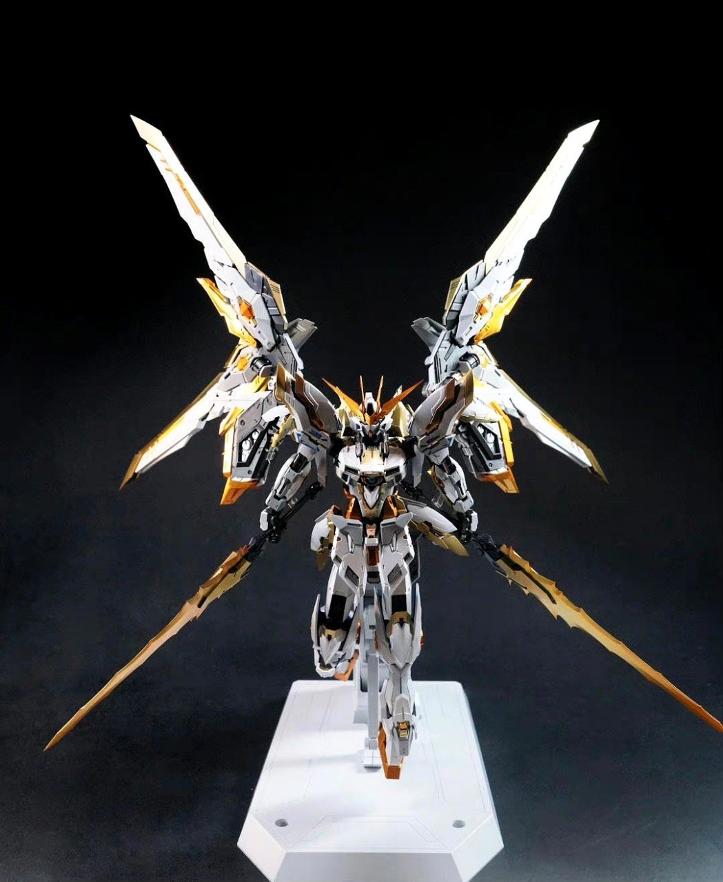 模型欣赏:zaa 蓝焰机甲 飞翼零式高达魔改,by stan.