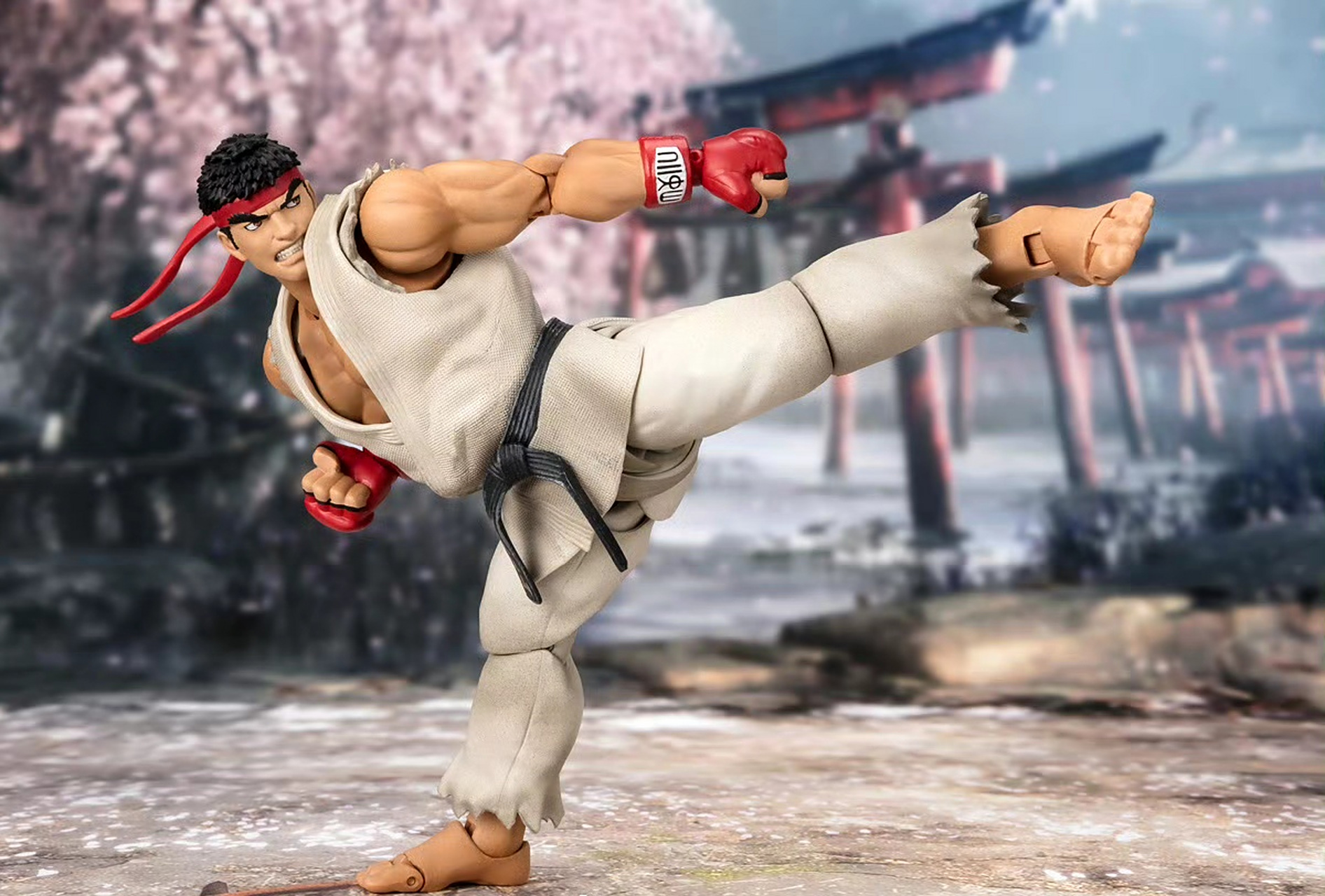 模型欣赏:万代 shf 街头霸王  隆 服装2 可动手办.