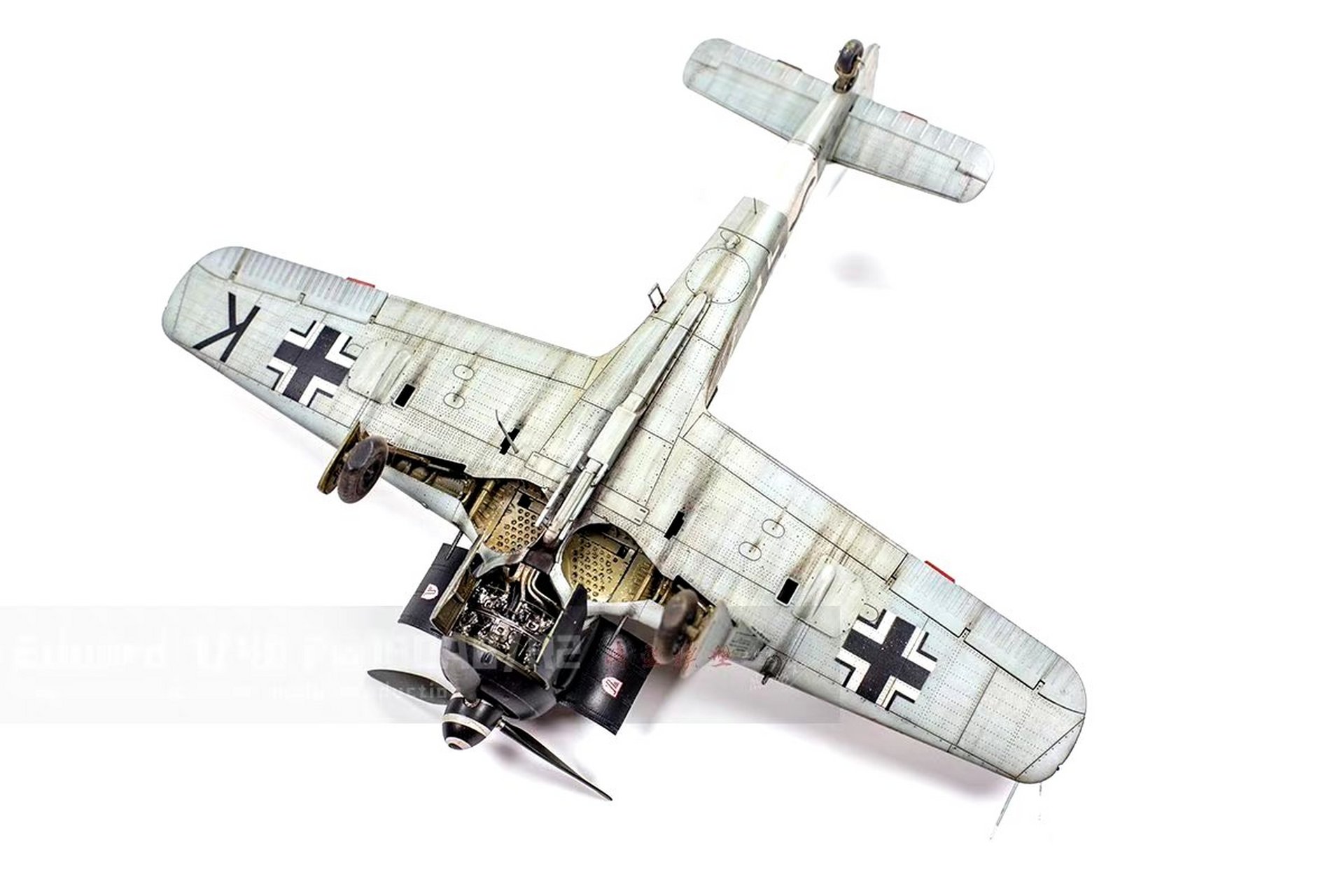军模欣赏:牛魔王 1/48 fw-190a8/r2战斗机,by macross辉.