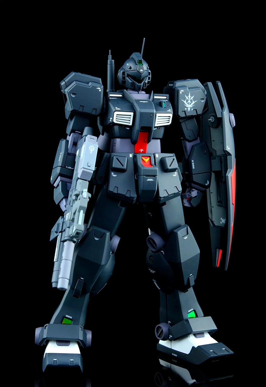 模型欣赏:机动战士高达 镇暴型吉姆,by brianuy1.