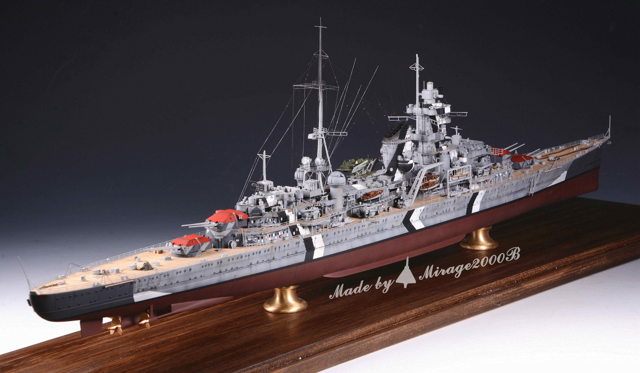 军模欣赏:1/350 德国海军 欧根亲王号重巡洋舰,by 幻影工厂.