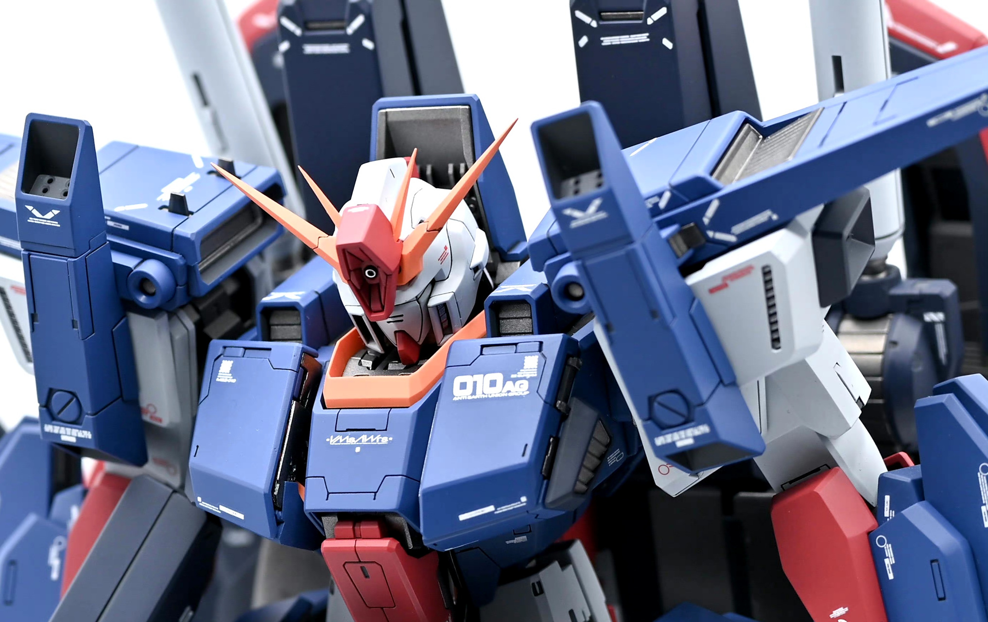 模型欣赏:机动战士高达zz mg1/100 fazz 高达 ver.ka,by yuyaⅢ.