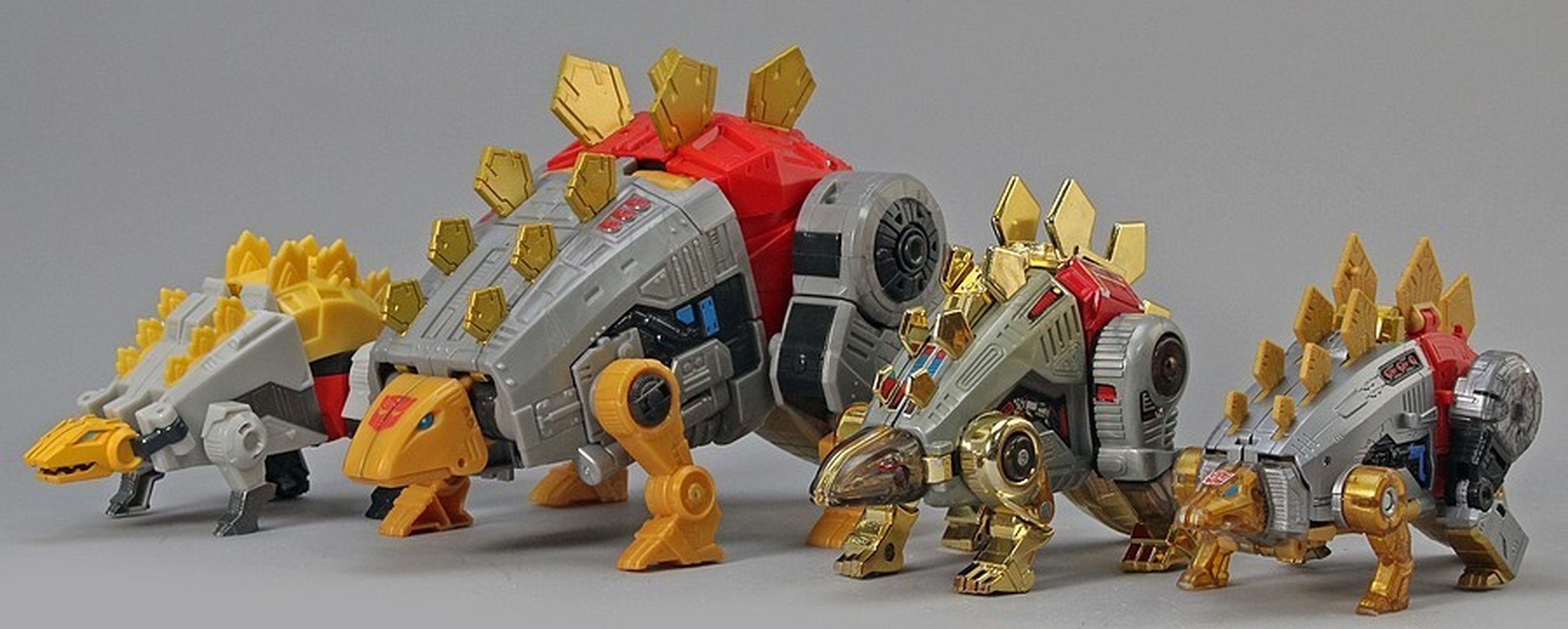 模型欣赏:变形金刚 ss86大电影 嚎叫 对比图,by ishikawa sunday.