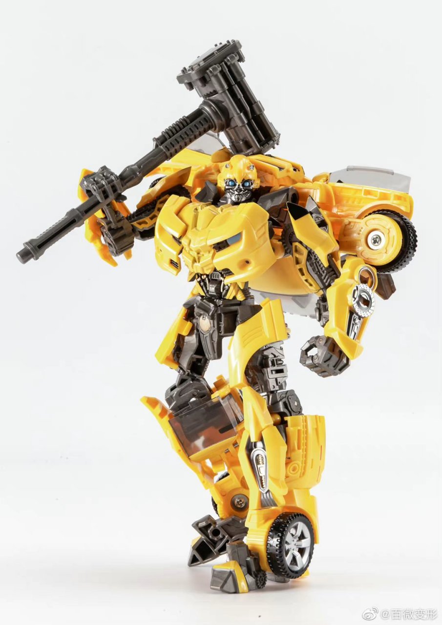 百微模型 货号:tw1025 品名:黄蜂勇士  配置:修改可动手,全身增加细节