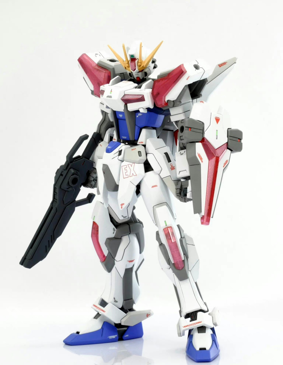 模型欣赏:《高达创战者 元宇宙》eg 创制强袭超银河,by roruau.