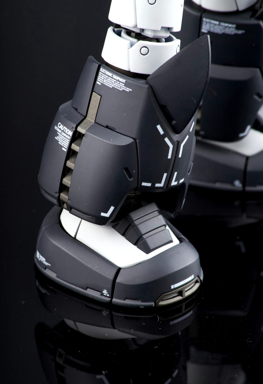 模型欣赏:机动战士高达 rg魔蟹 黑色三连星涂装 模型製作:八太会说话