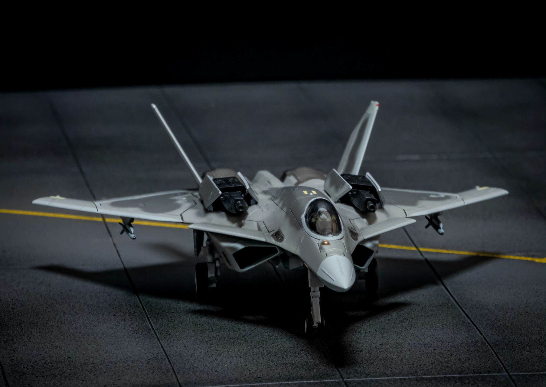 模型欣赏:游戏《皇牌空战》cfa-44 战斗机,by spr-edge.