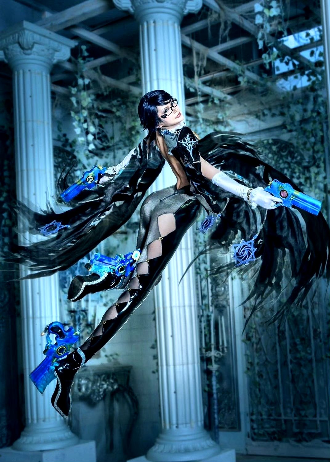 miduki扮演的《猎天使魔女》贝优妮塔,造型与武器十分