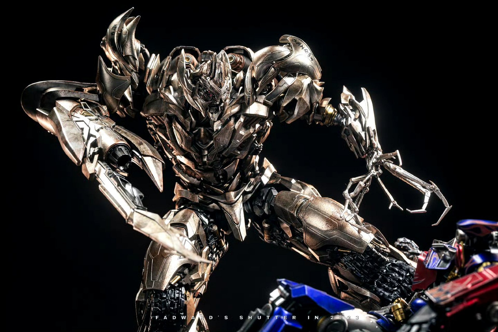 模型欣赏:threezero dlx系列 威震天 vs擎天柱,by 费德华.