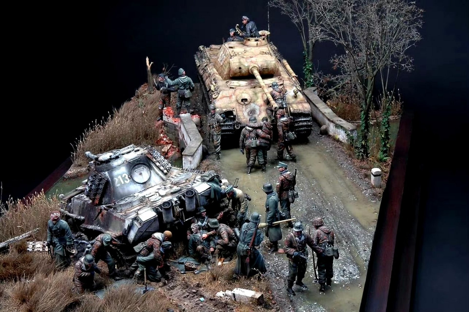 二战微缩场景模型,主题《苦涩的春天》,展现了德军装甲部队战斗的情景