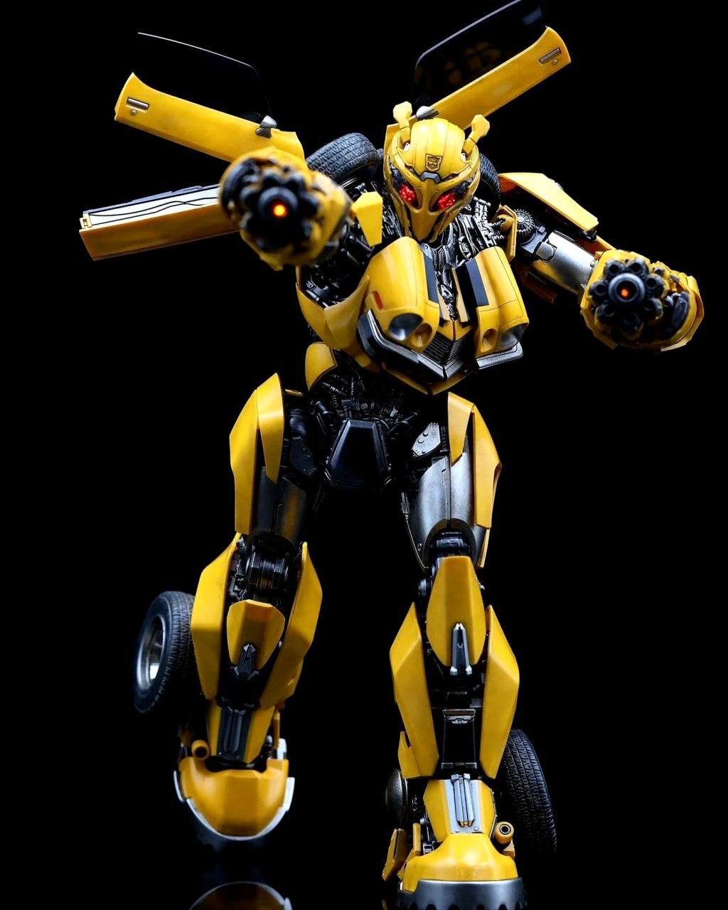模型欣赏:《变形金刚:超能勇士崛起#》threezero dlx 大黄蜂实物图,by