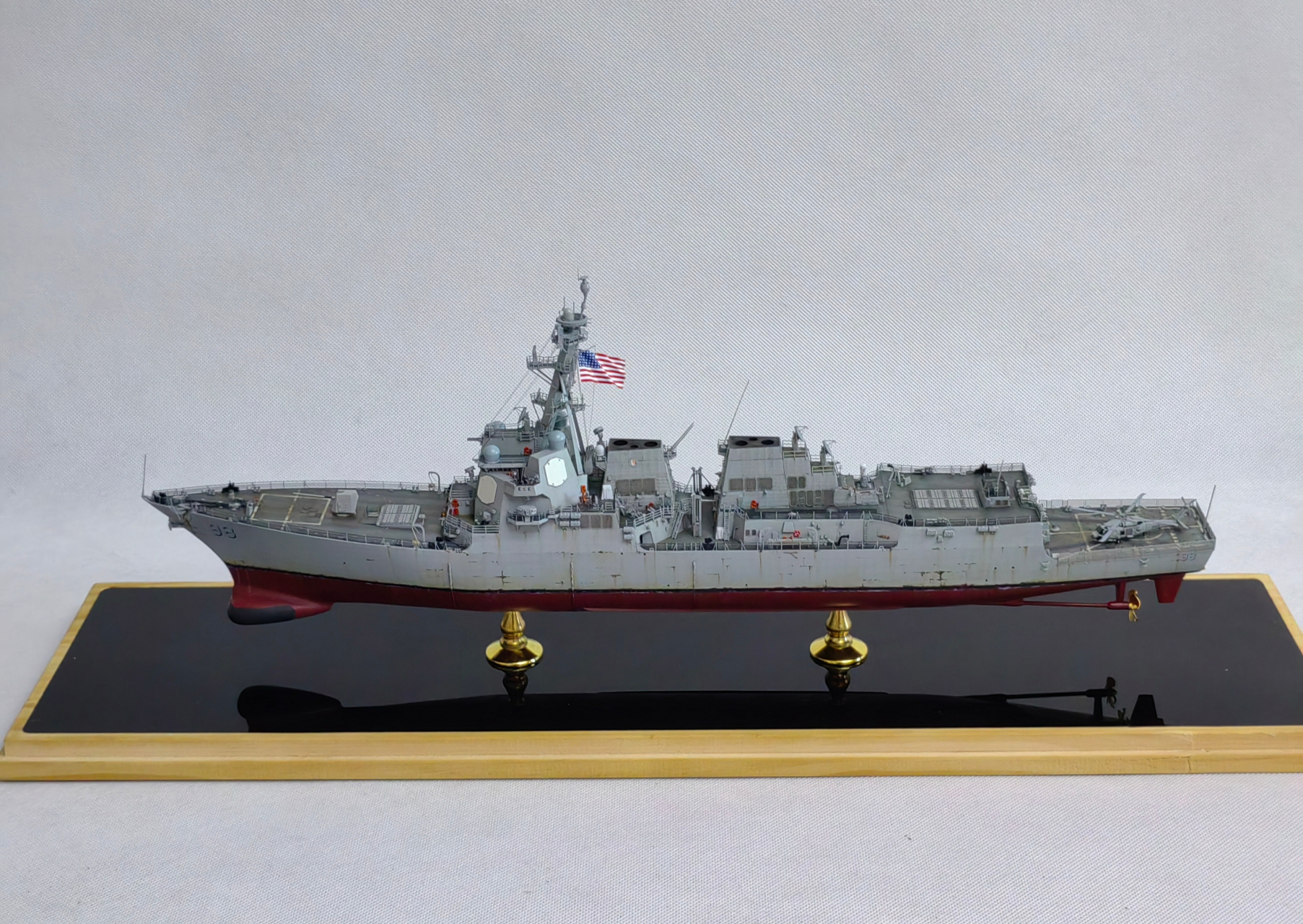 军模欣赏:1/350 阿利伯克级驱逐舰ddg-98"福莱斯特.