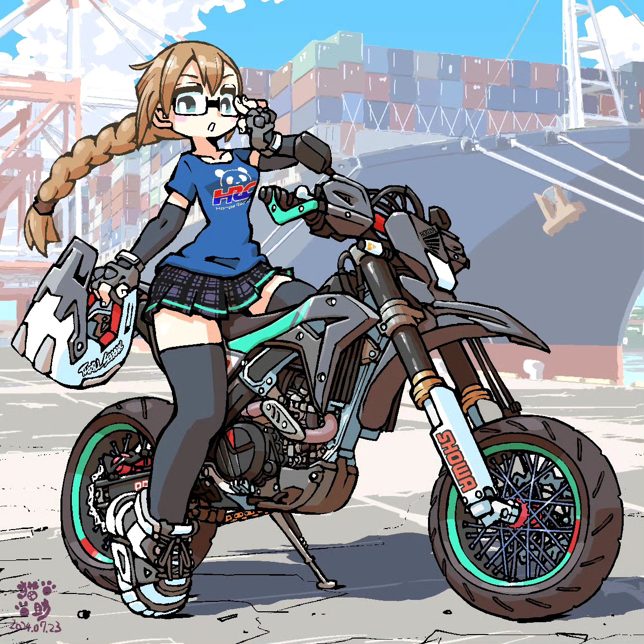 suke绘制的一组动漫人物插画作品,用可爱的画风描绘了少女与机车的