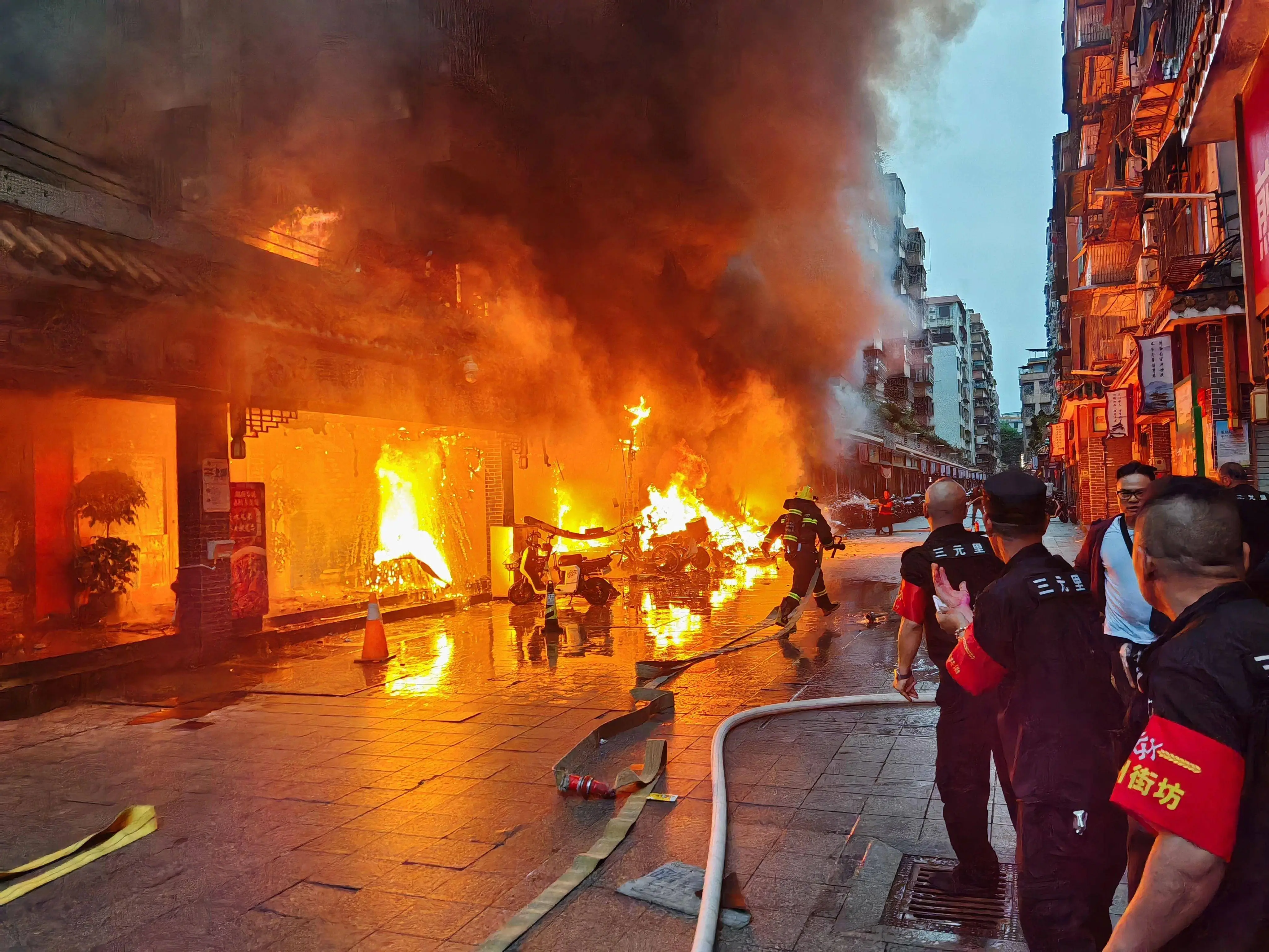 水火无情,前几天,一亲人丧生火场的事情,让我痛不欲生又后悔无比