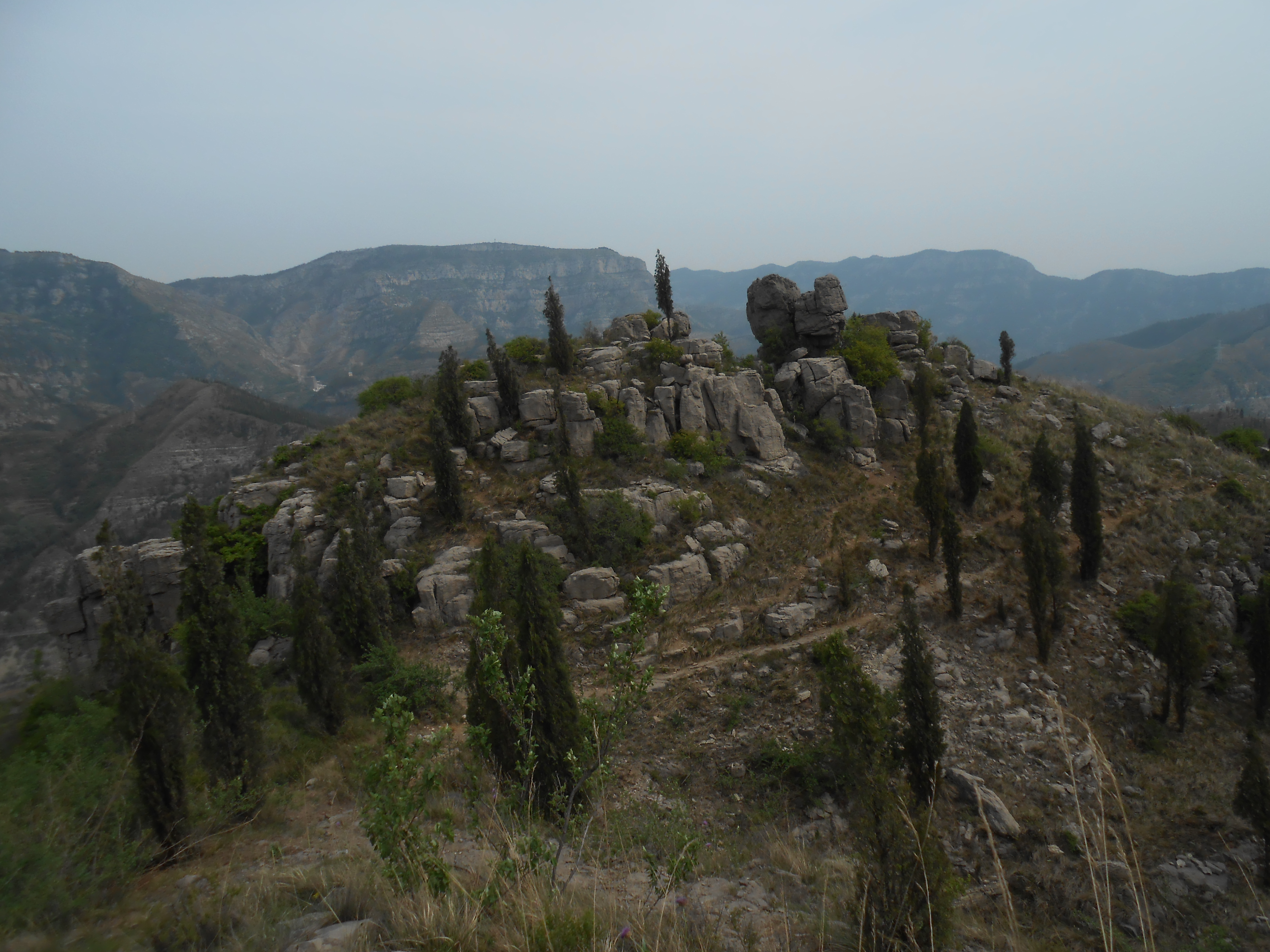 翻山越岭 山东淄博博山石门的小黄山之夏,这个美丽的石门景区现在是