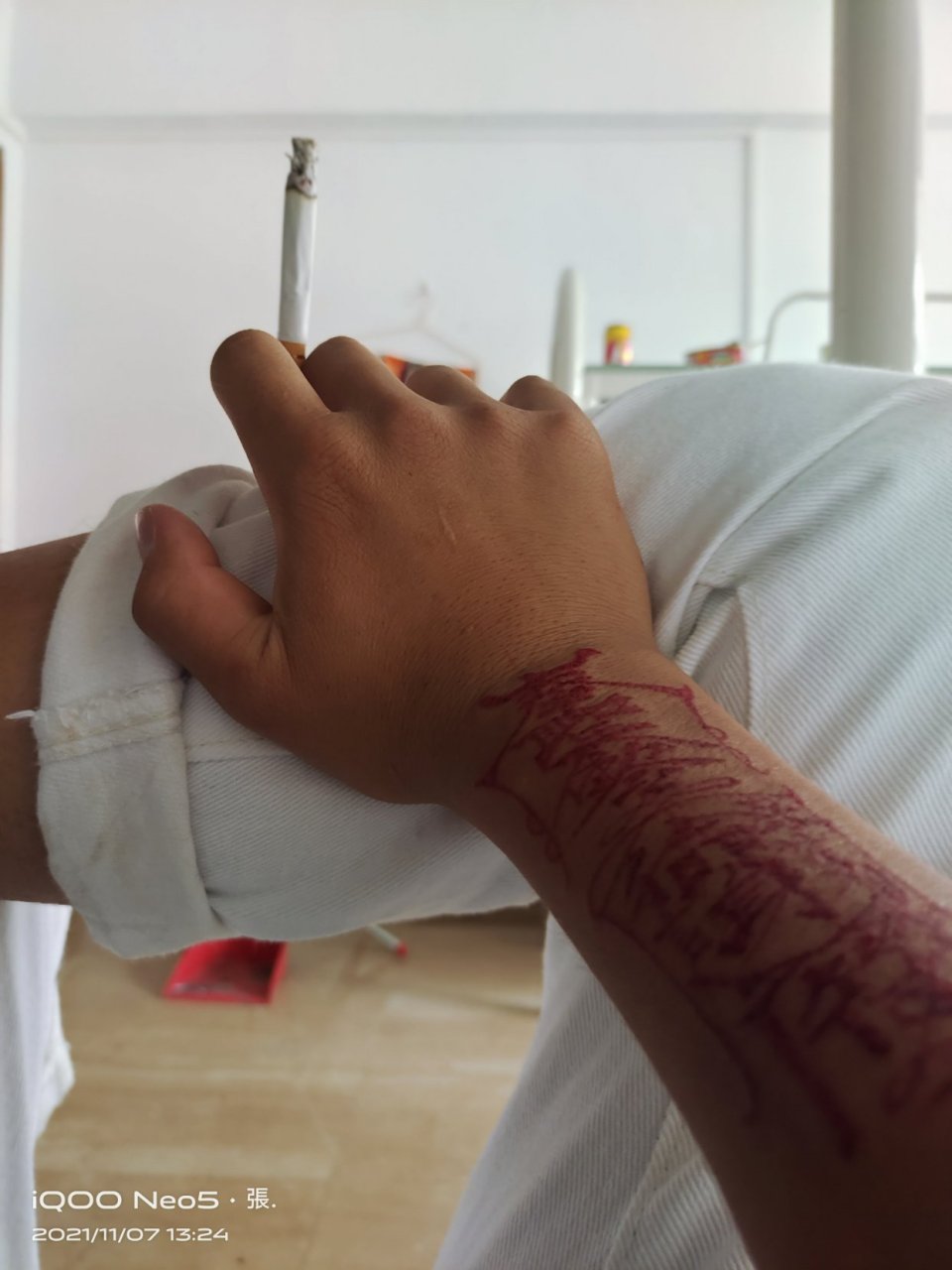 冰娇反派同款纹身. 花了750,值不值?