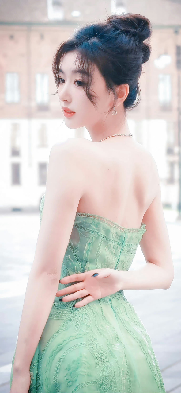 时尚女装模特写真孔雪儿