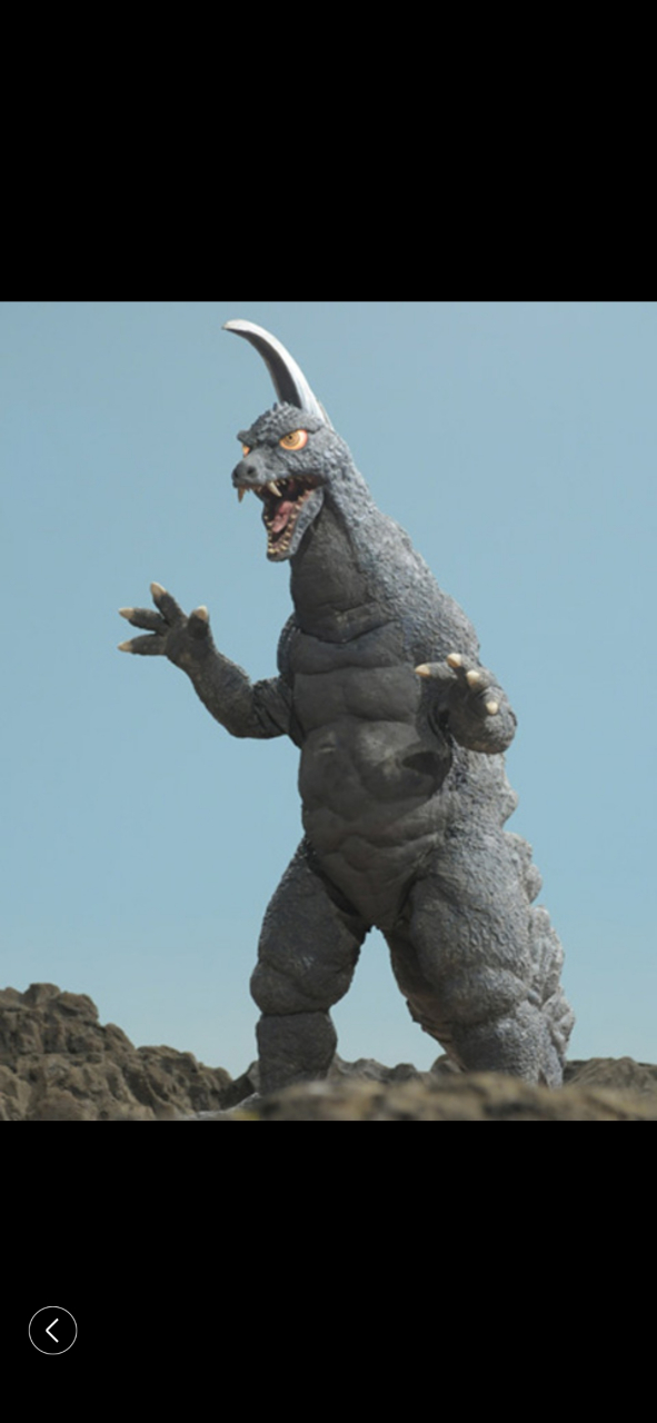 怪兽阿斯特隆 阿斯特隆攻击71000,防御76000,必杀技熔岩光线,升高600