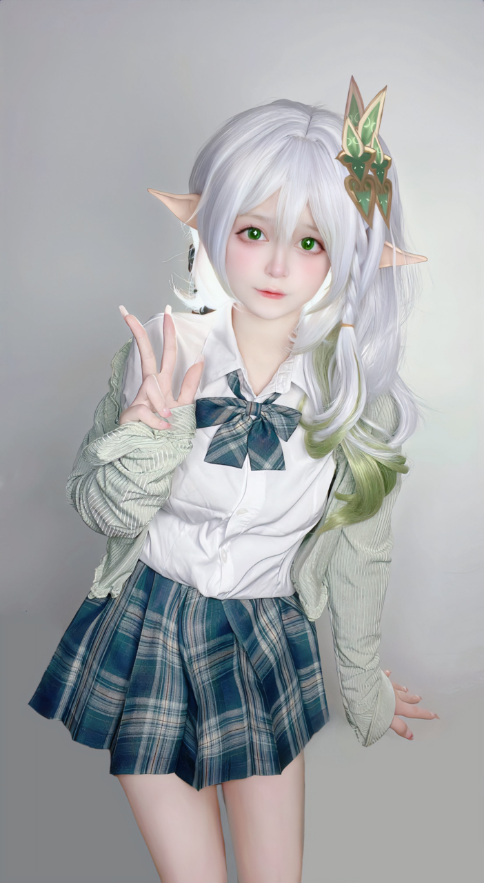 出镜:是盈妹 #原神# #二次元# #cosplay#  小草神穿上jk裙.