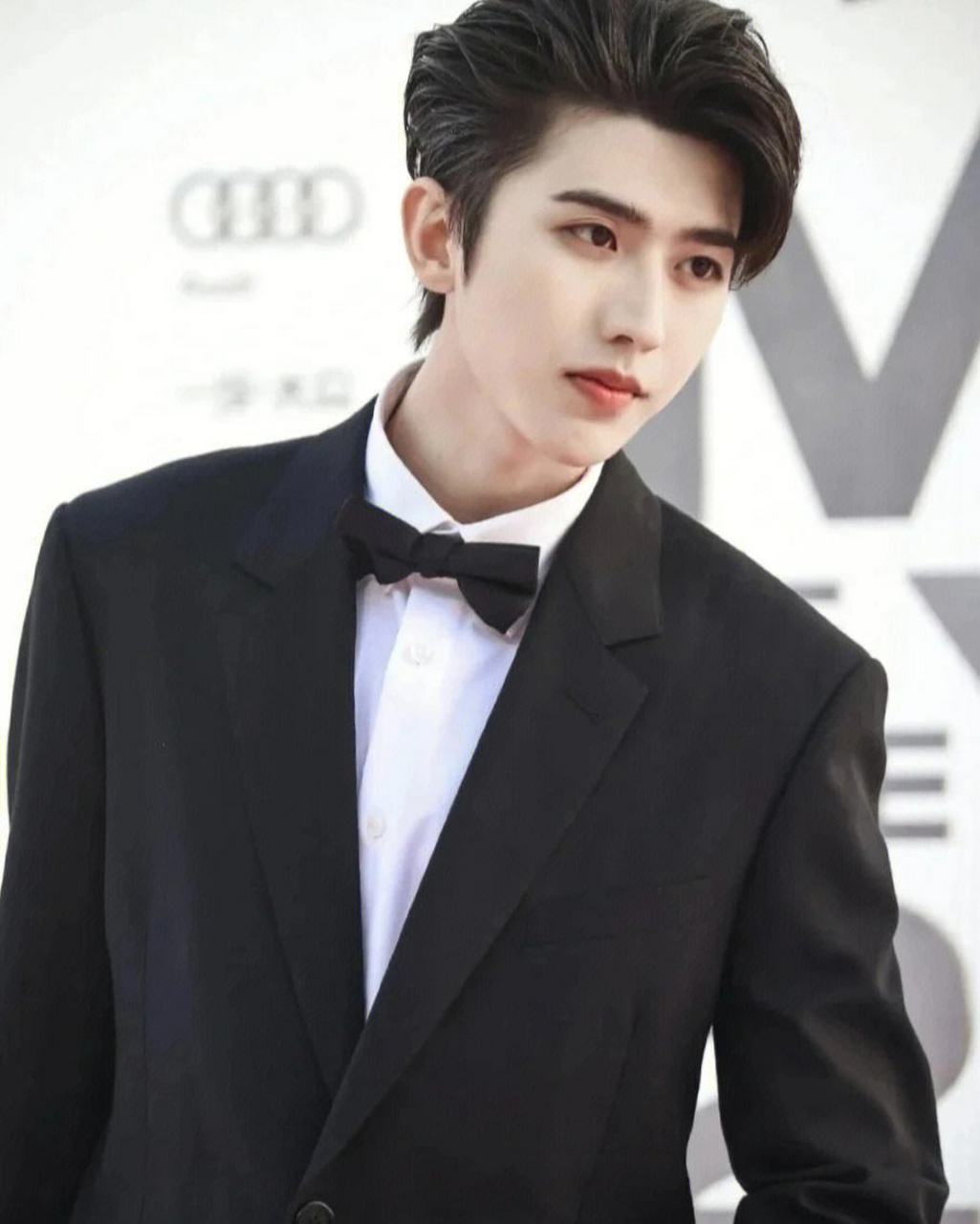 蔡徐坤是不是真的要凉凉了,有网友发现其豆瓣主页作品全部被删除,此次