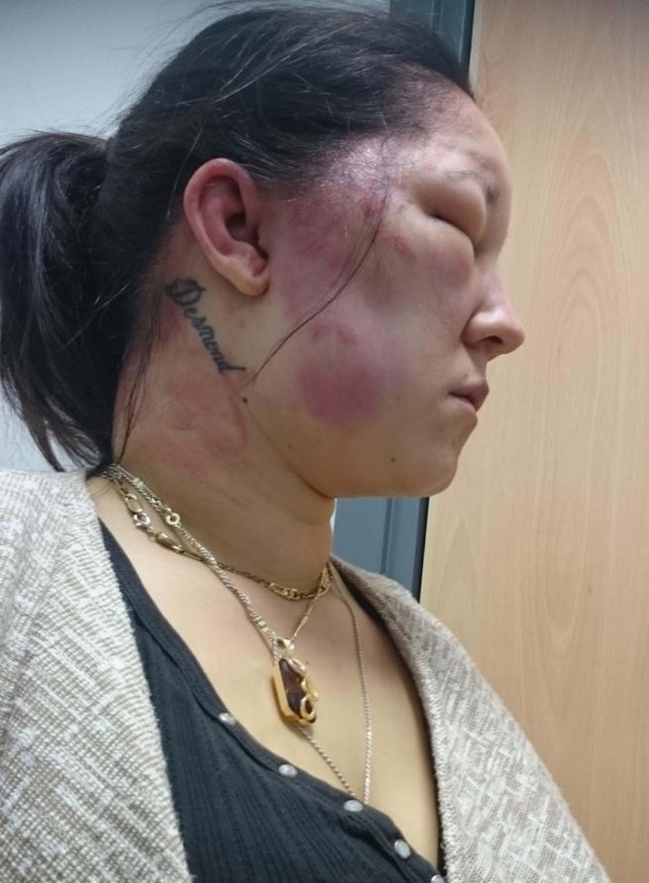 宝宝已经两周岁了,我们还没有一起照过全家照