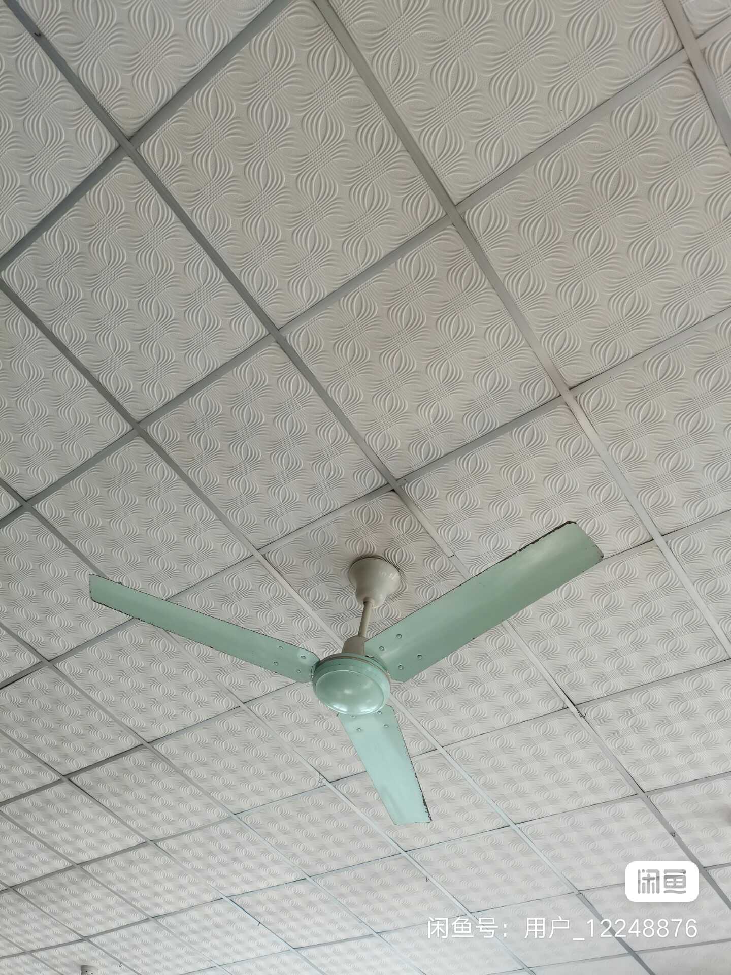 一些老式吊扇,都能用,40年了,喜欢的赶紧点个关关注
