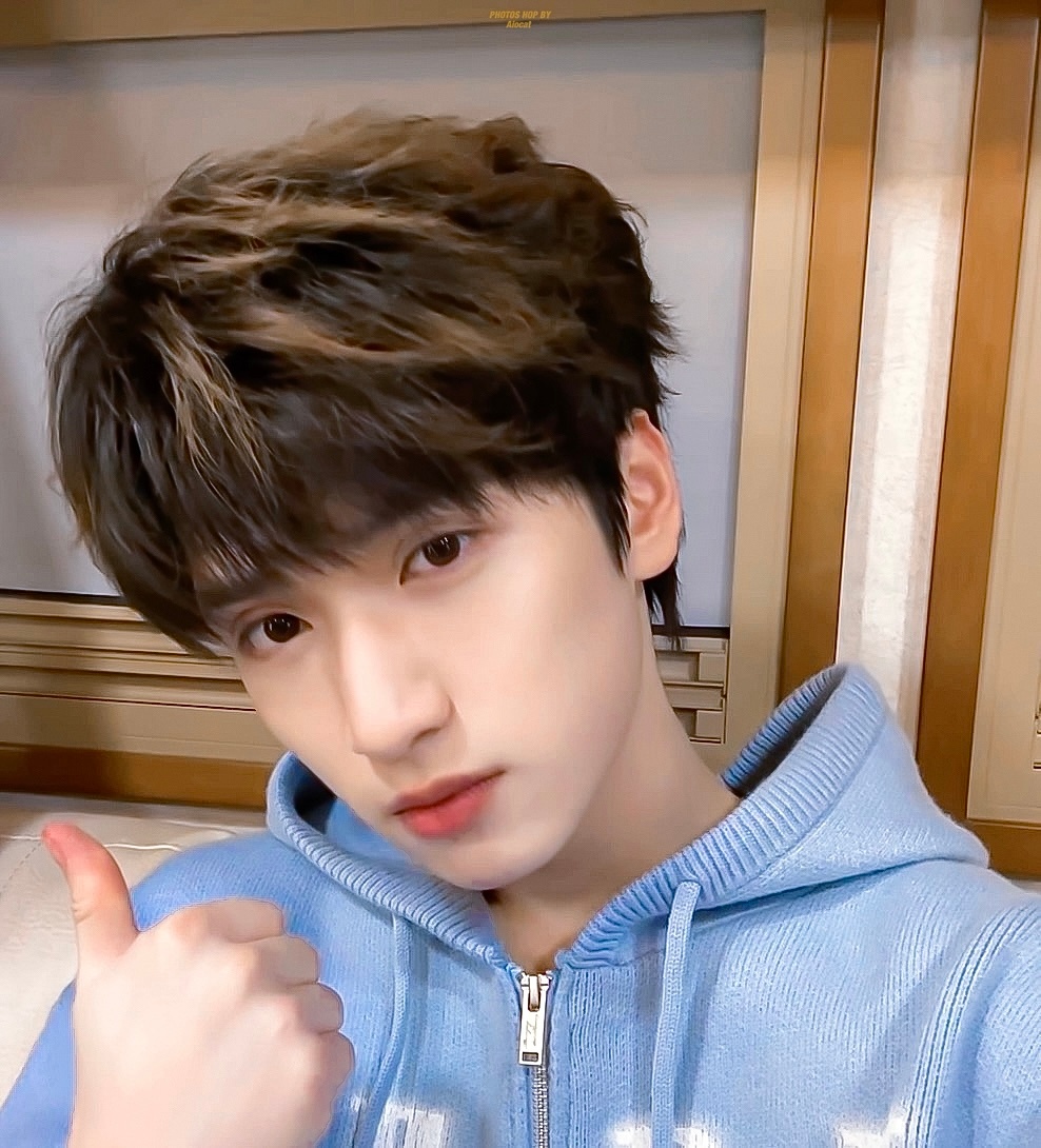 93939393939393 #严浩翔