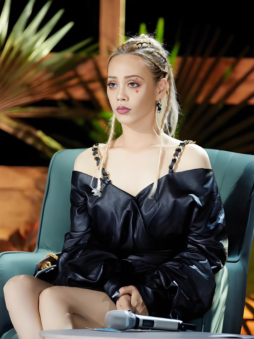 "宁静斩钉截铁:"不会!"金星又问:"如果他跳的是火坑呢?