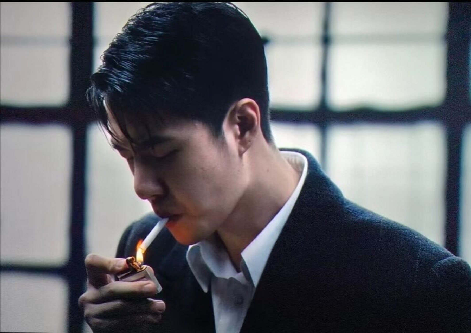 王一博抽烟事件图片