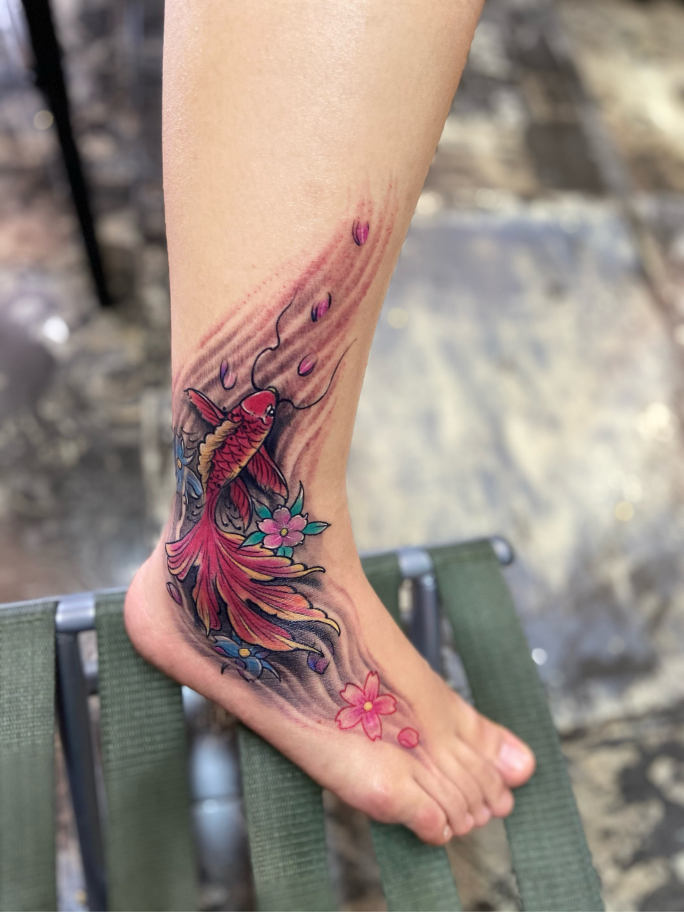 脚踝上的水墨纹身,简直艺术感爆棚!