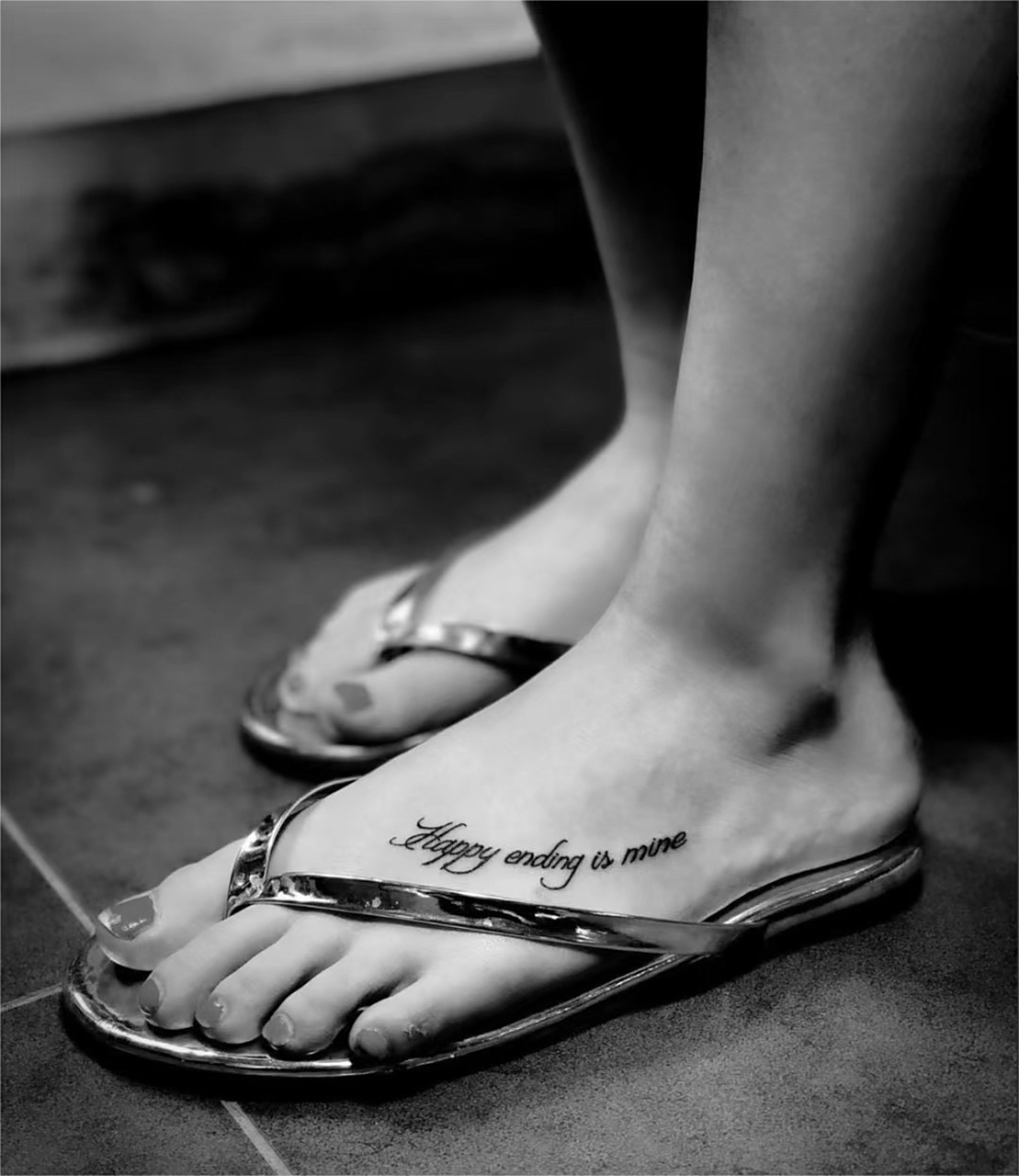 "脚的纹身,往往藏着最深沉的秘密💫