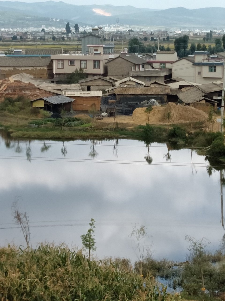 【过去庄严劫】劫有大中小三种,现在的大劫叫做贤劫.