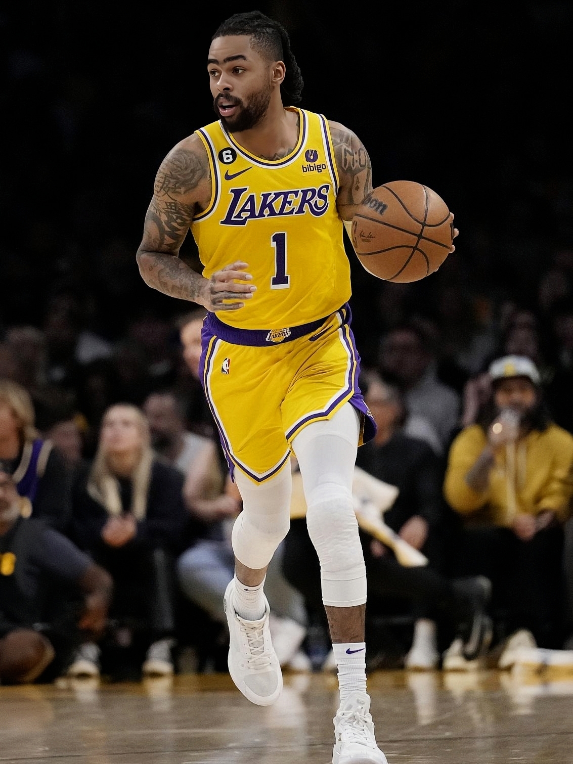 湖人球员拉塞尔状态火热!