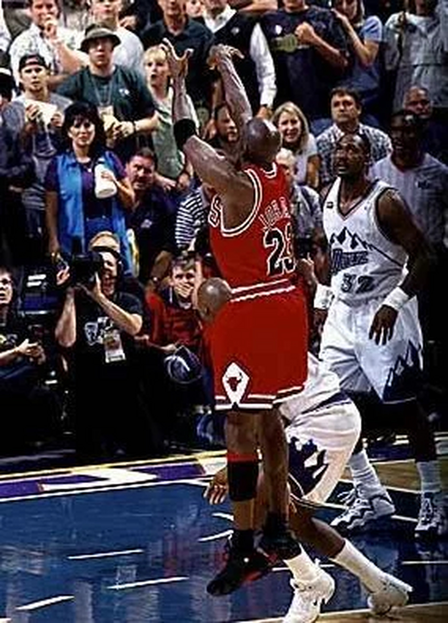 98年乔丹的世纪一投算不算是绝杀球 其实篮球场上所谓的绝杀一般有